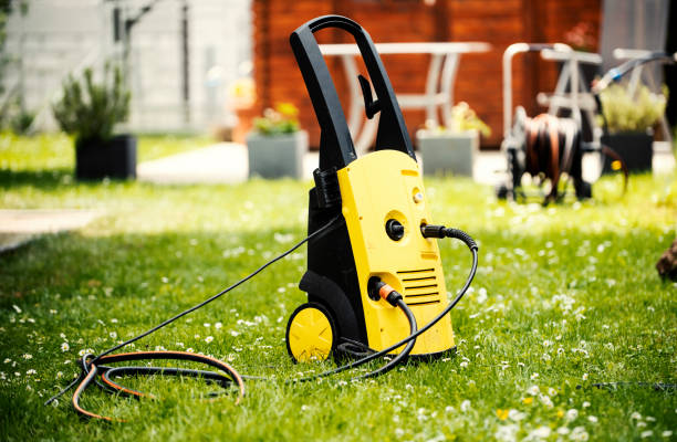 Best Gutter Cleaning  in Robbinsdale, MN